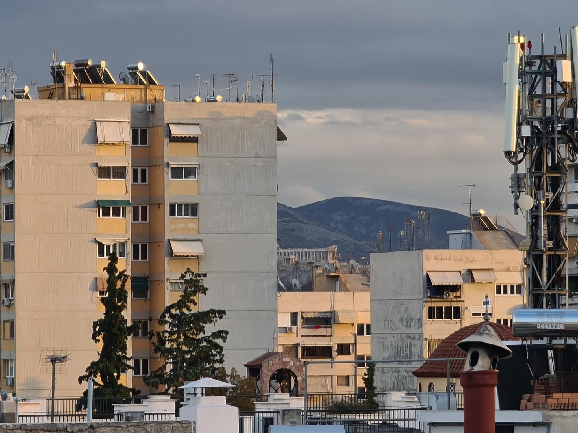 Sunny Home Private Jacuzzi Hydromassage Acropolis & Lycabettus Far View Parking 300M Metro Peristeri Αθήνα Εξωτερικό φωτογραφία