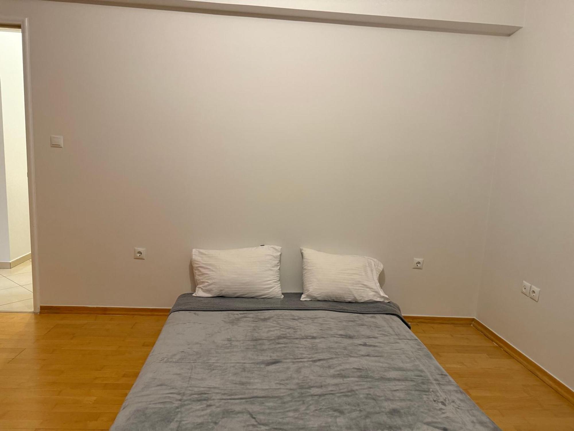 Sunny Home Private Jacuzzi Hydromassage Acropolis & Lycabettus Far View Parking 300M Metro Peristeri Αθήνα Δωμάτιο φωτογραφία